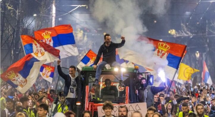 80 Ribu Orang Demo Presiden Serbia, Aksi Terbesar Dekade Ini