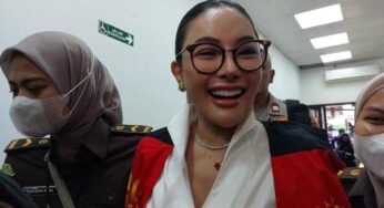 Nikita Mirzani Minta Vadel Badjideh Dihukum Seberat-beratnya