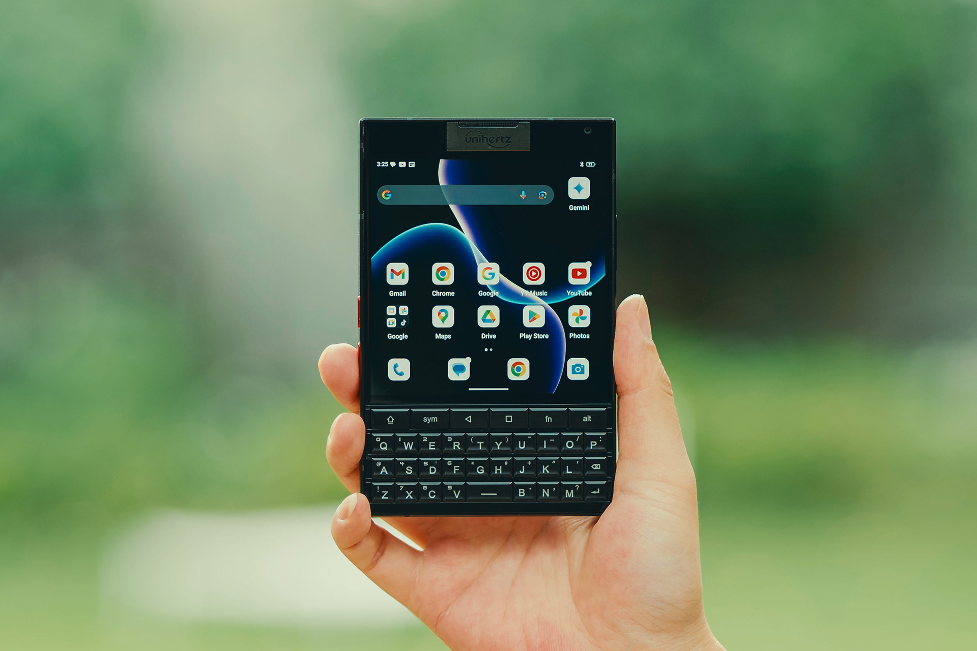 Unihertz Titan 2 Rilis dengan Keyboard Fisik dan Fitur Tangguh